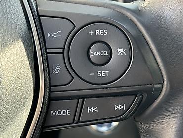 диски на тойота краун: Toyota Camry: 2019 г., 2.5 л, Автомат, Гибрид, Седан — 9