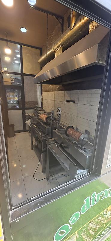 koz donər: Hazır və işlək dönərxana biznesi satılır. 📍 Ünvan: Həzi Aslanov — 2