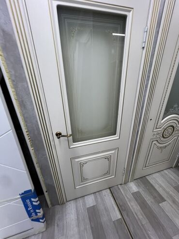 двустворчатые двери: Стеклянная дверь, МДФ, Распашная