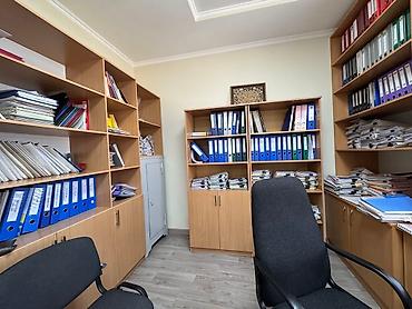 Продажа офисов: Продажа офисов 360 м², С ремонтом, С мебелью, Административное здание, 1 этаж — 24