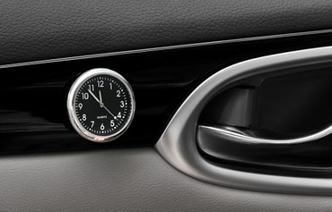 Tuning oprema: Sat za automobil crni - samolepljivo Izuzetno lep dodatak za Vaš — 5