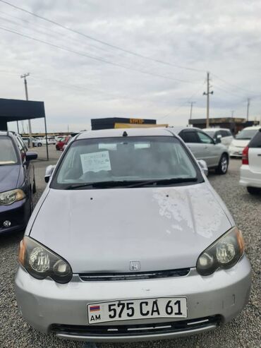 Honda: Honda HR-V: 2000 г., 1.6 л, Вариатор, Бензин, Кроссовер