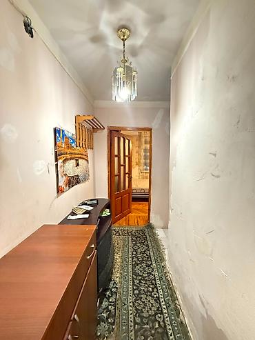 Mənzillər: Nerimanov metrosunun yaxinliginda 2 otaqli menzil kiraye — 8