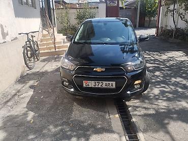 70 сом: Chevrolet Spark: 2017 г., 1 л, Автомат, Бензин, Хетчбек — 1