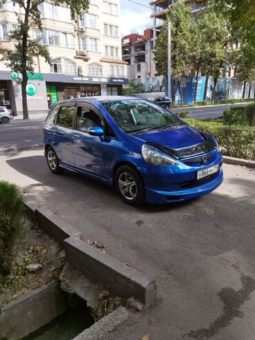 фит россии: Honda Fit: 2006 г., 1.5 л, Автомат, Бензин, Хэтчбэк