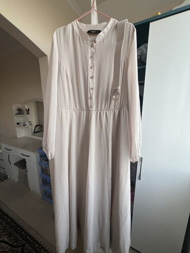 платье халат: Вечернее платье, Длинная модель, С рукавами, 3XL (EU 46)