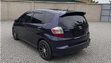 mazda 6: Honda Fit: 2009 г., 1.5 л, Автомат, Бензин, Хэтчбэк — 5
