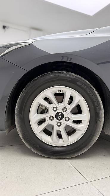 aion v plus 2022: Kia K3: 2019 г., 1.6 л, Бензин, Седан — 10