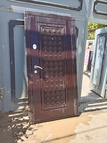 Mətbəx mebeli: Seyf qapi
120azn
Merdekan. 4771 leli