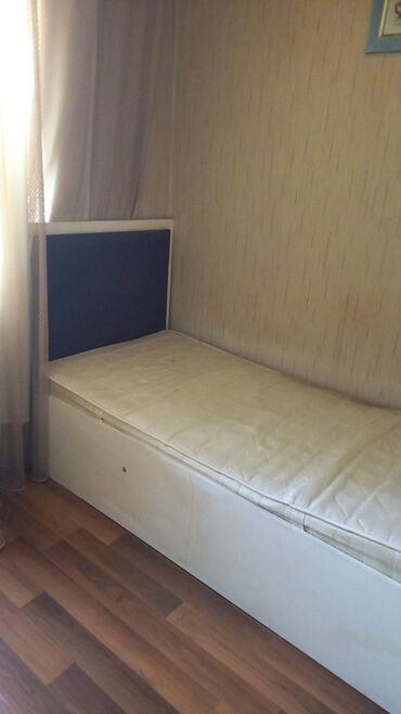 Raskladuşkalar: Təknəfərlik çarpayı, Bazalı, Matras ilə, Siyirməsiz