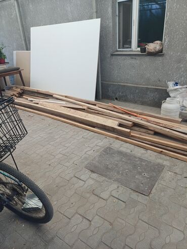 декоративные рейки бишкек цена: Продам доски. цены ниже рыночных. ?6 и ?6 по 280сом за штуку. ?4 по