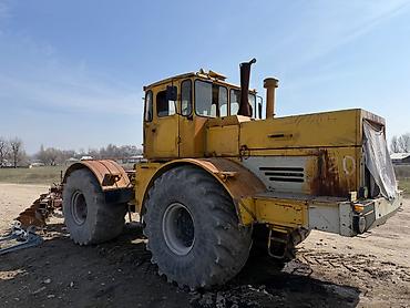 Тракторы Кировец: Трактор «Кировец» К-700А Год выпуска: 1982 Заводской номер: 8209205 — 8