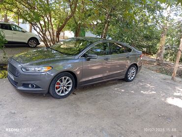 Ford: Ford Fusion (interyer və texnologiya detalları) - Rəqəmsal/analoq — 13