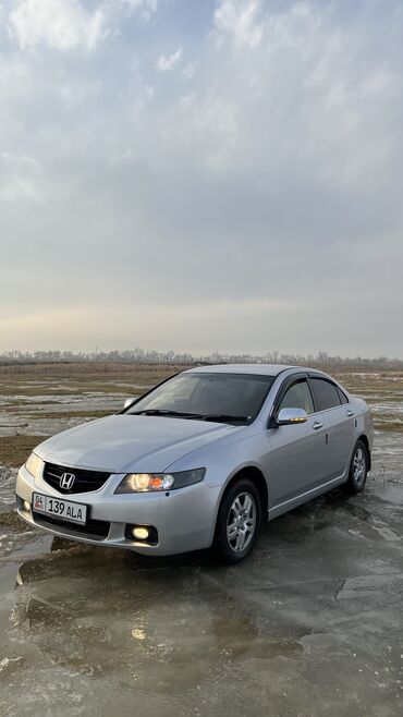 глф 2: Honda Accord: 2003 г., 2 л, Автомат, Бензин, Седан