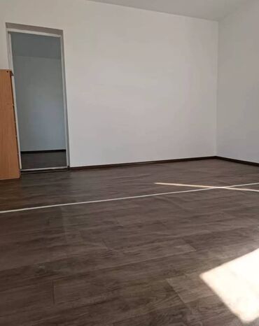 Долгосрочная аренда квартир: 1 комната, Агентство недвижимости, Без подселения, С мебелью частично