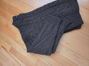 Свитера: Toxunma sviter(Bershka) Reng-xaki Ölçü-S Az geyinilib,ela — 2