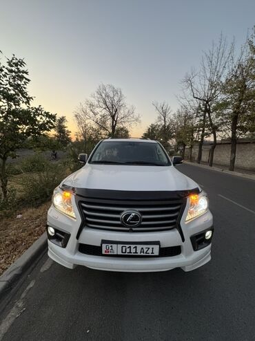 фара на поло: Lexus LX: 2014 г., 5.7 л, Автомат, Газ, Внедорожник