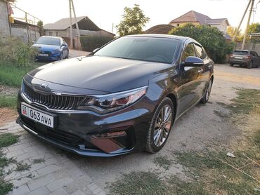 срочно продаю машину бишкек: Kia Optima: 2018 г., Автомат, Бензин, Седан