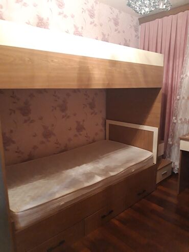 надувная кровать высокая: Б/у, Для девочки и мальчика, С выдвижными ящиками