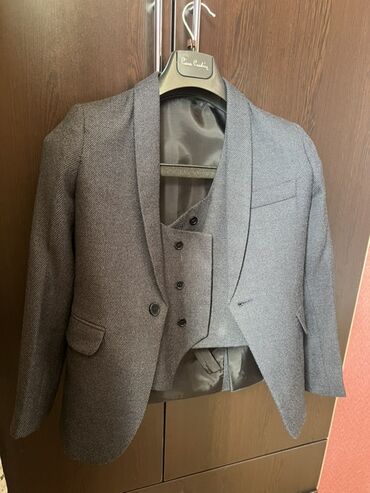 спортивные костюмы в баку: 9-11yaşlı oğlan kostyum dəsti - 3 parça: pencək, jilet və şalvar -