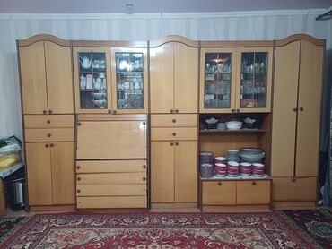 офисный мебель бишкек: Гарнитур для зала, Дерево