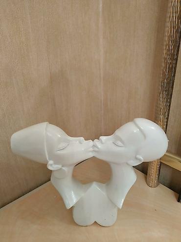 бюст: Figur — 1