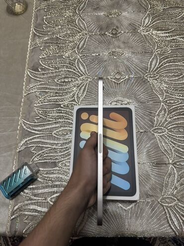 opad 14 pro max: Apple iPad mini (6-cı nəsil) – gümüş rəng - 8.3" Liquid Retina ekran