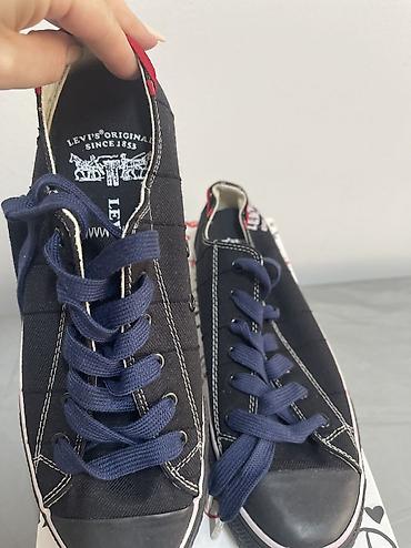 qara ayaqqabılar: Levi’s unisex krossovkaları - Model: Levi’s Original (ağ iz tikişli — 3