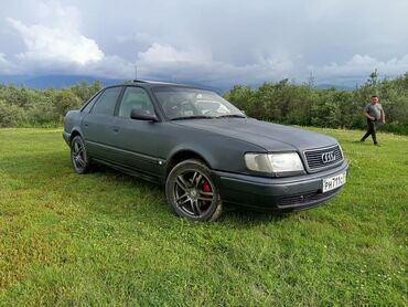 рамка авто: Audi 100: 1993 г., 2.6 л, Автомат, Бензин, Седан