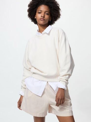 серый свитшот женский: Свитшот, Новый, M at lalafo.kg серый свитшот женский: Свитшот, Новый, M