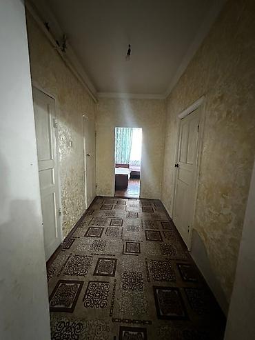 Продажа коттеджей и домов: 🏡 Продаётся уютный дом 📍 Адрес: г. Бишкек, село Восток, ул. Ленина — 5