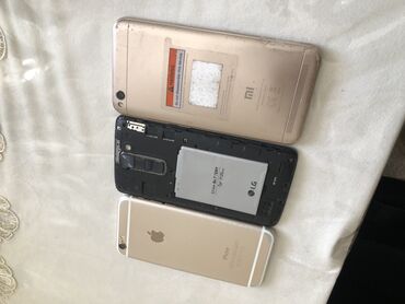 lenkeran telefon magazalari: IPhone 6, 64 GB, Qızılı, Qırıq, Barmaq izi