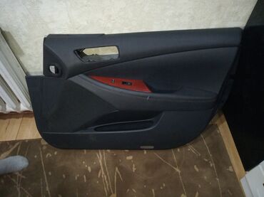 продаю маховик на спринтер: Передняя правая дверь Lexus 2008 г., Б/у, цвет - Черный,Оригинал