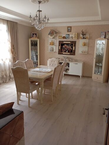 Həyət evləri və villaların satışı: 4 otaqlı, 110 kv. m, Kredit yoxdur, Orta təmir -da lalafo.az — 10 Həyət evləri və villaların satışı: 4 otaqlı, 110 kv. m, Kredit yoxdur, Orta təmir — 10