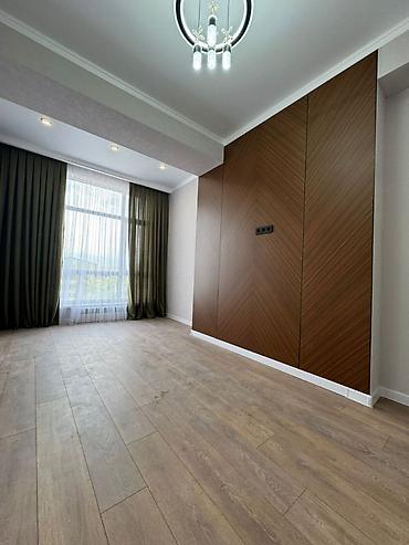 Продажа квартир: 3 комнаты, 118 м², Технопарк Элитка, 6 этаж, Дизайнерский ремонт at lalafo.kg — 19 Продажа квартир: 3 комнаты, 118 м², Технопарк Элитка, 6 этаж, Дизайнерский ремонт — 19