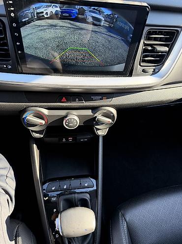 Kia: Kia Stonic: 2019 г., 1.4 л, Автомат, Бензин, Хэтчбэк — 12