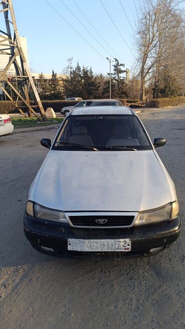 Daewoo: Daewoo Nexia: 2001 г., 1.5 л, Механика, Бензин, Седан