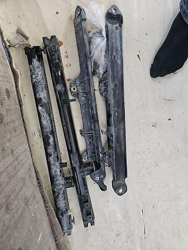 bmw e39 radiator: Salam.Tayota Hilux 2014. Radiyatır kirişkasi Tezeden seçilmir usdu — 1