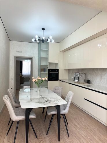 ищу квартирантов: 3 комнаты, 108 м², Элитка, 7 этаж, Евроремонт
