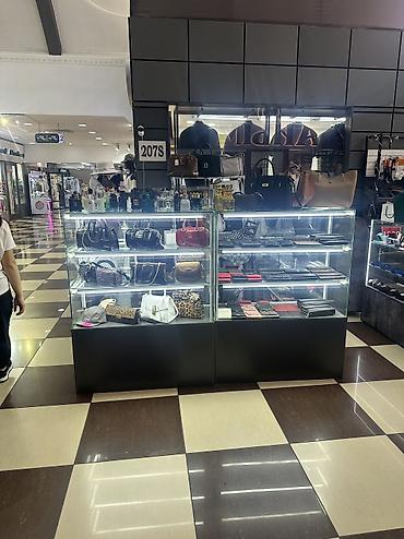 аренде островка: Часть бутика, 6 м² — 1