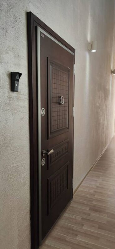 Uzunmüddətli kirayə mənzillər: Bayılda yerləşən ümumi sahəsi 80 kv,m olan,2 otaqlı yaxşı təmirli — 19