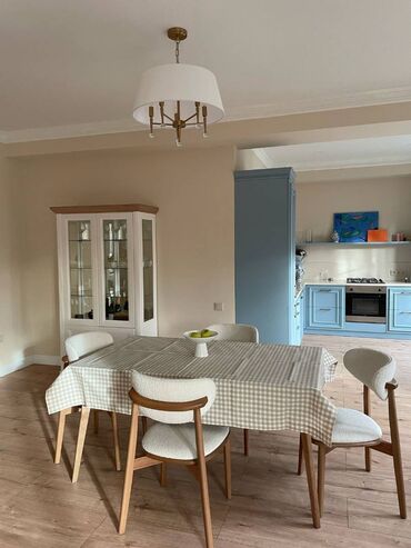 Офисы: 4 комнаты, 147 м², Элитка, 2 этаж, Евроремонт