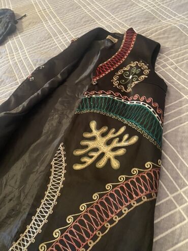 улутук кийимдер: Жилет Baira (Made in Kyrgyzstan) с вышивкой - Бренд/ярлык: Baira