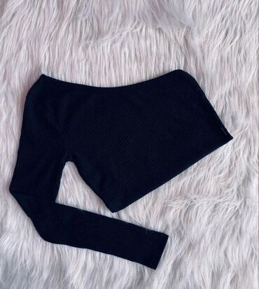 Bluze: L, Likra, Jednobojni, bоја - Crvena na lalafo.rs — 13 Bluze: L, Likra, Jednobojni, bоја - Crvena — 13