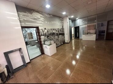 продаются дом кок жар: Ижарага берем Офистик, 137 кв. м, Турак комплексинде, 1-катар