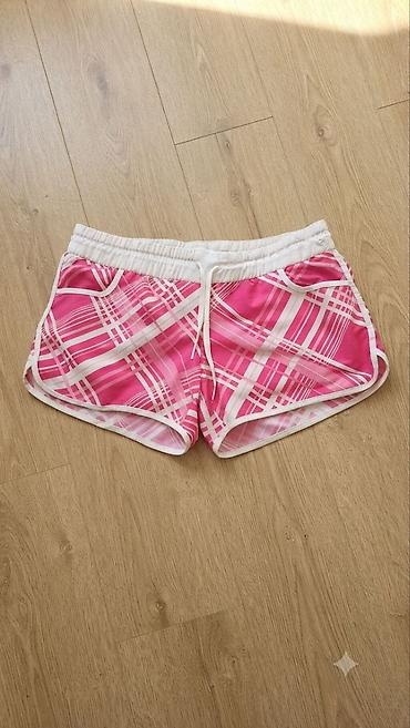 mint: Šortsevi, Bermude — 1