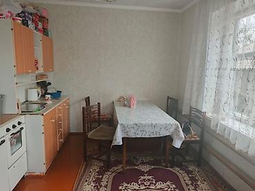 Продажа коттеджей и домов: Продаю дом. По ул Жаштык. Цена договорная. Обращаться по телефону или at lalafo.kg — 13 Продажа коттеджей и домов: Продаю дом. По ул Жаштык. Цена договорная. Обращаться по телефону или — 13