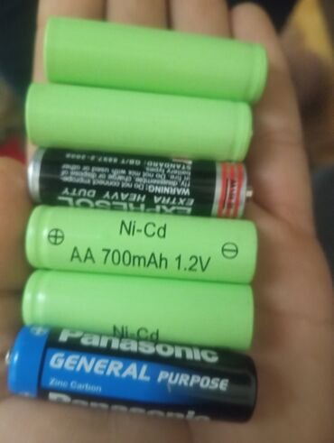 Digər elektrik malları: Kolleksiya üçün əşyalar Tərkib: - 6 ədəd AA ölçülü Ni-Cd doldurulan — 1