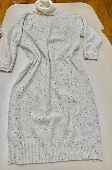 Dəstlər, kostyumlar: Her biri 5 manatdi. M ve ya L olcuduler. Qadın paltarları dəsti 1) — 13