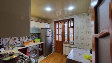 Köhnə tikili: Bakı, 3 otaqlı, Köhnə tikili, m. Xalqlar Dostluğu, 80 kv. m — 9